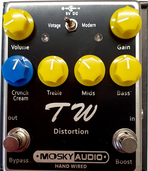 TW High  Gain Distortions - HAND-MADE EFFECTS PEDAL
