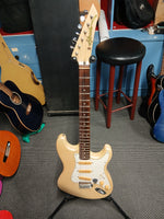 Hondo - Stratocaster Electric Guitar - Cream (Second Hand)