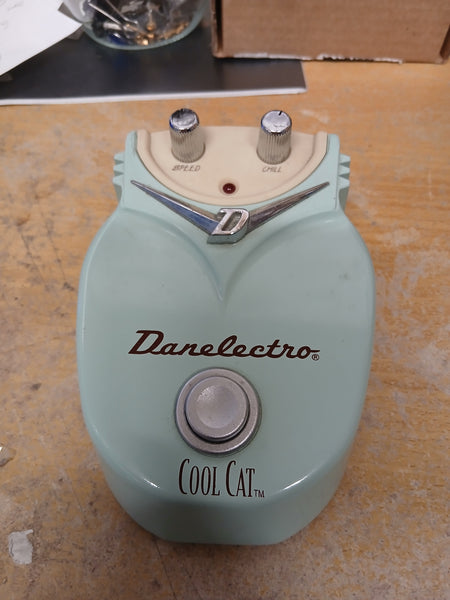 cool cat pedal Danelectro - DC-1 Cool Cat Effects Pedal
