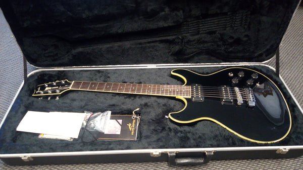 Fender Espirit Elite Black w Hard Case 1980s - Second Hand