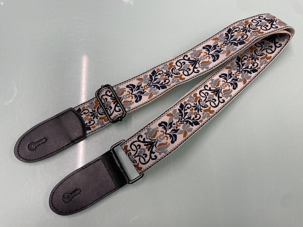 Best Guitars - Jacquard Strap - Licorice Heart