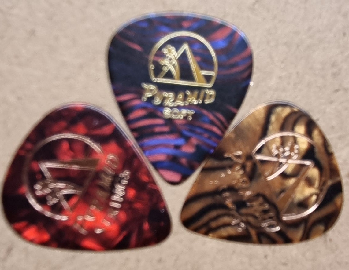 Pyramid Pick Soft – The Music Warehouse