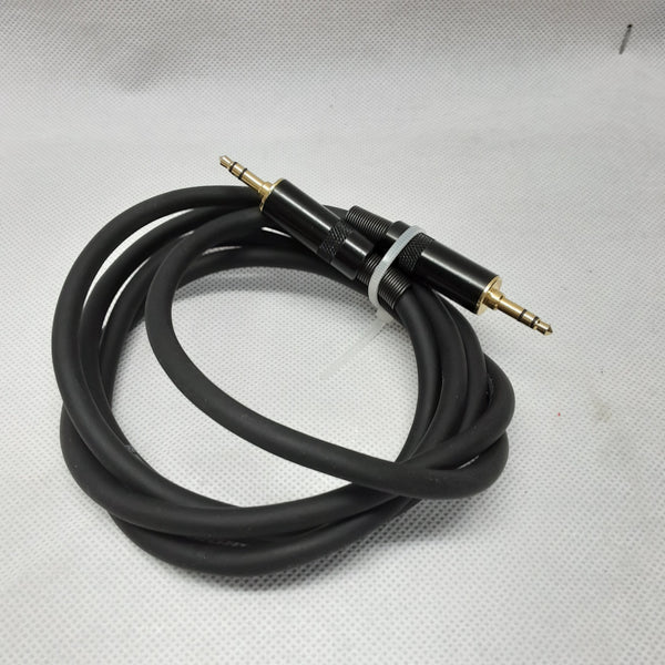 High Quality Aux Cord - 3.5mm Jack to 3.5mm Jack - 1m