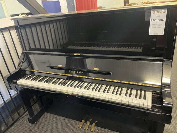 Yamaha - UX Upright Piano - SILENT