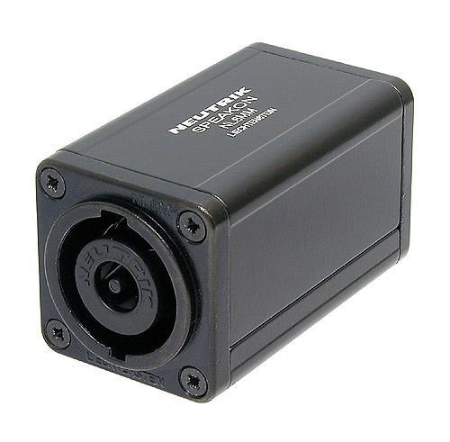 Neutrik - NL8MM - 8 pole speakON feedthrough adapter for cable extensions.